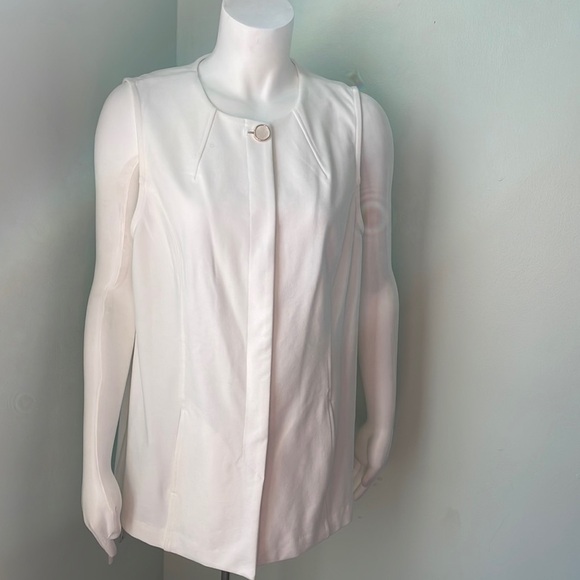 Chico's White Snap Front Vest NEW - Picture 1 of 9